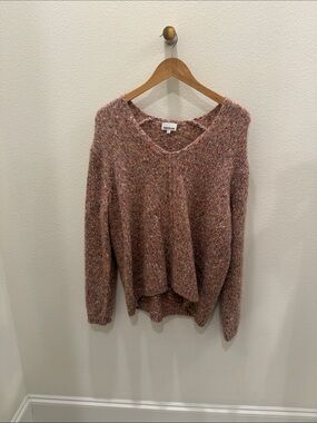 Heartloom Pink Speckled V-Neck Sweater